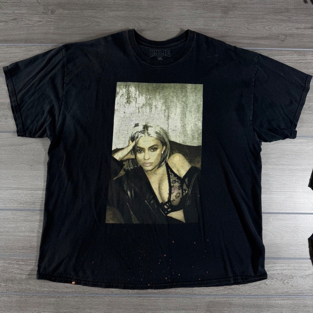 RARE Kylie Jenner Designed in Calabasas Black Graphic T-Shirt XXL 100% Cotton